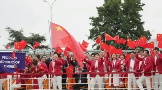 2024巴黎奥运会开幕式：光影盛宴，点燃激情